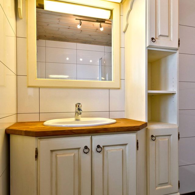 Bathroom furniture