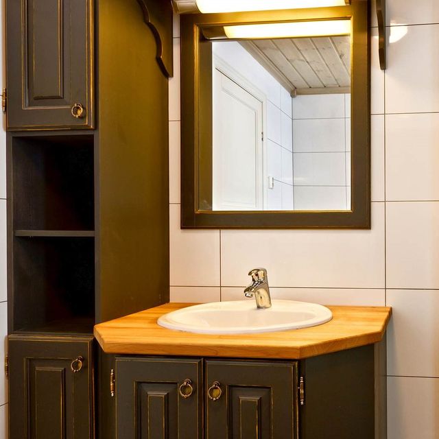 Bathroom furniture