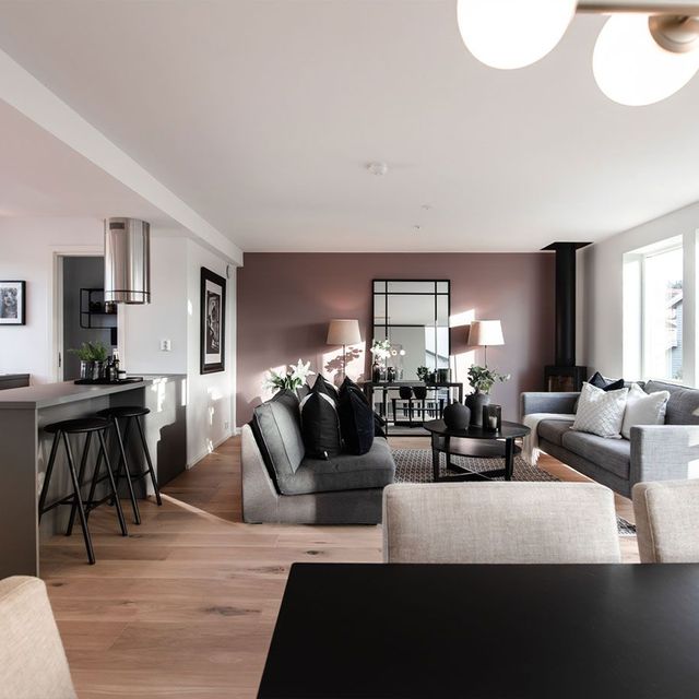 Kitchen and dining room furniture