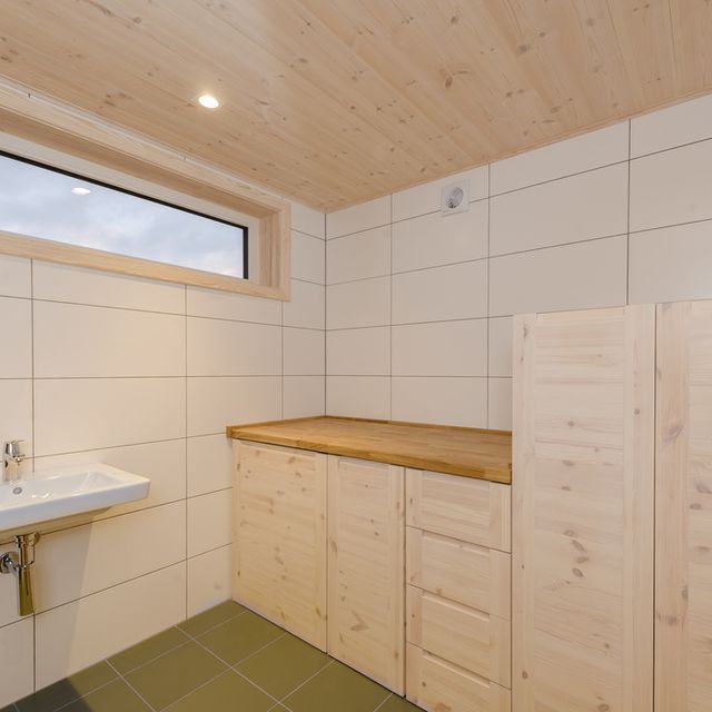Bathroom furniture