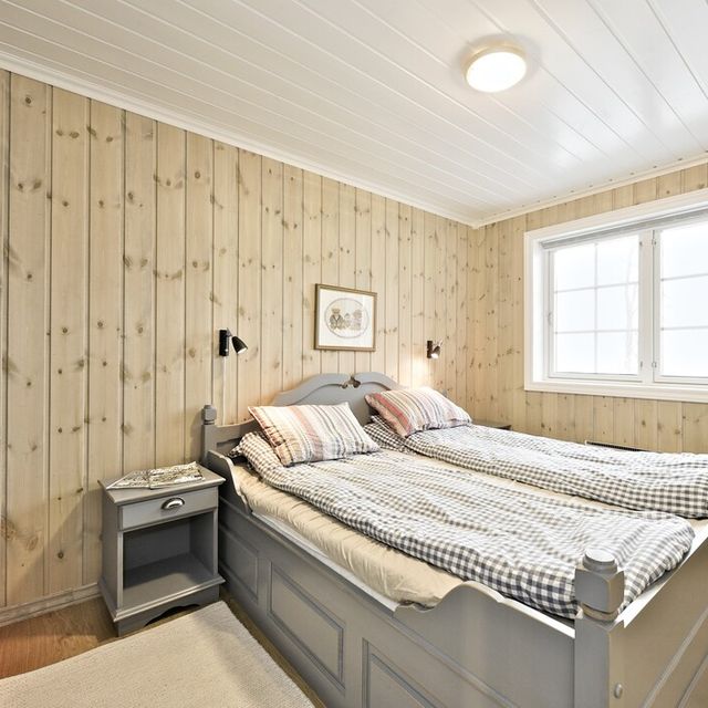 Bedroom furniture