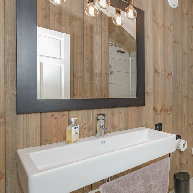 Bathroom furniture