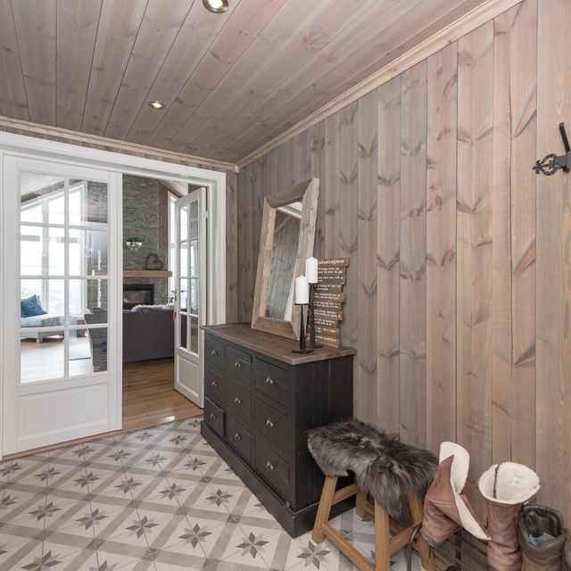 Entrance furniture