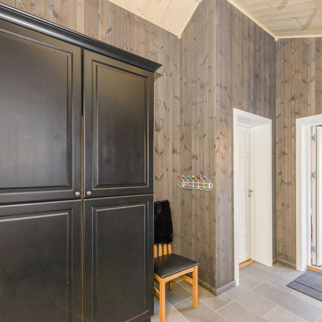Entrance furniture