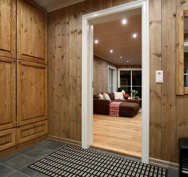 Entrance furniture